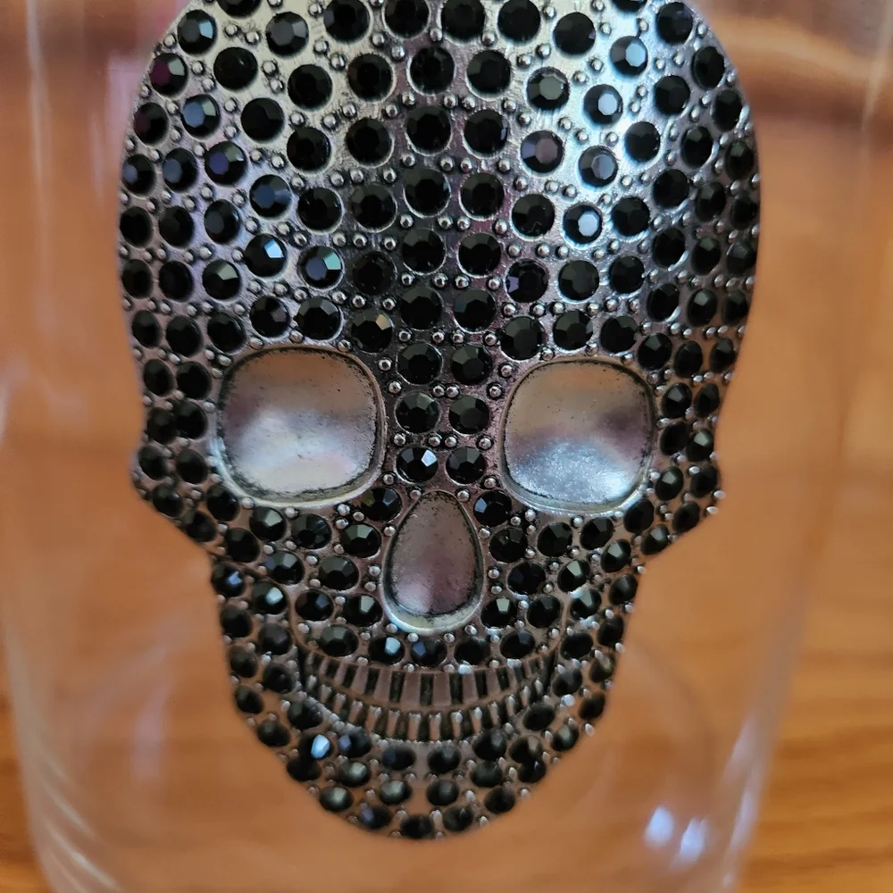 Skull glass candy jar with lid